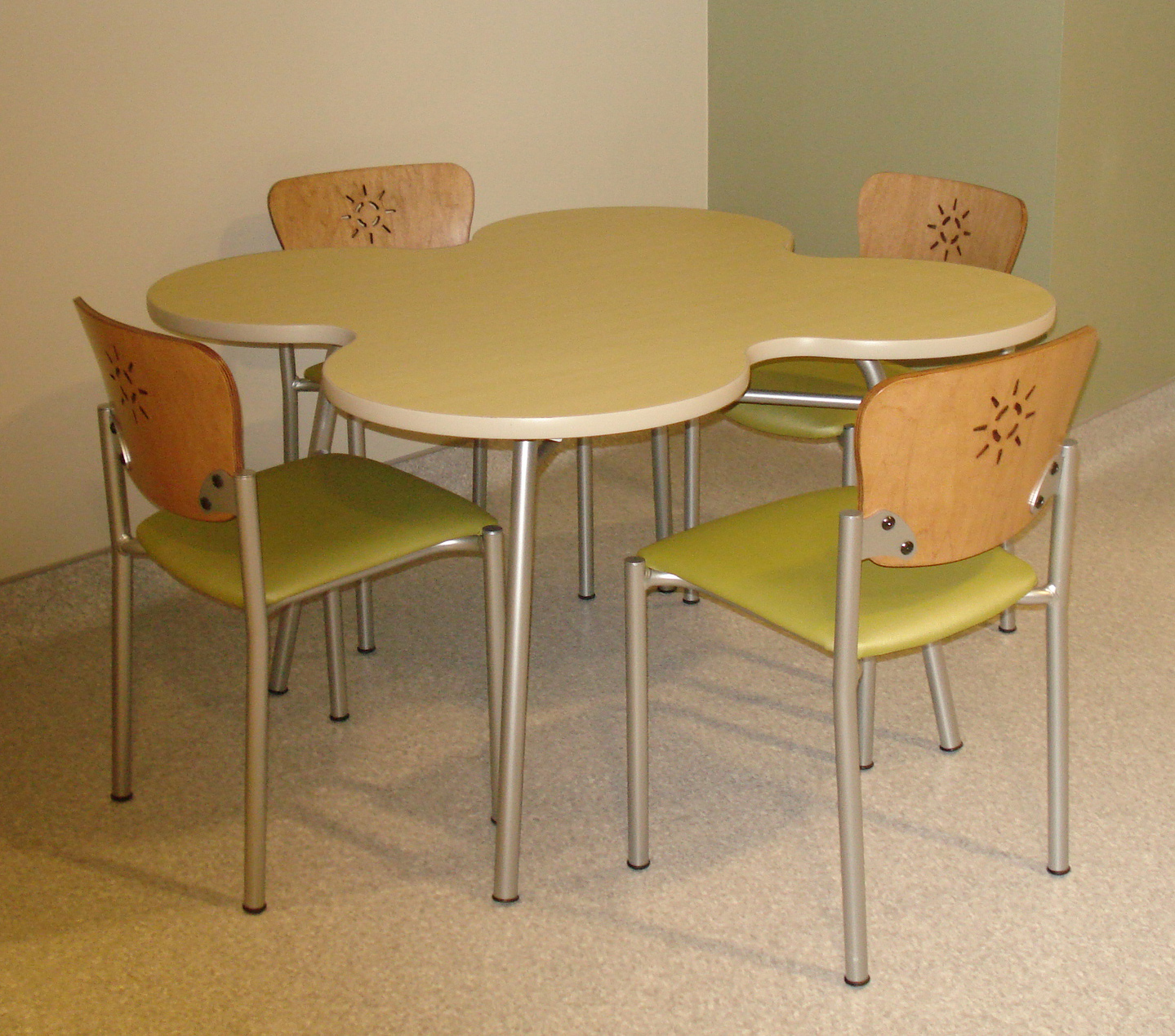 Gallery Spec Furniture